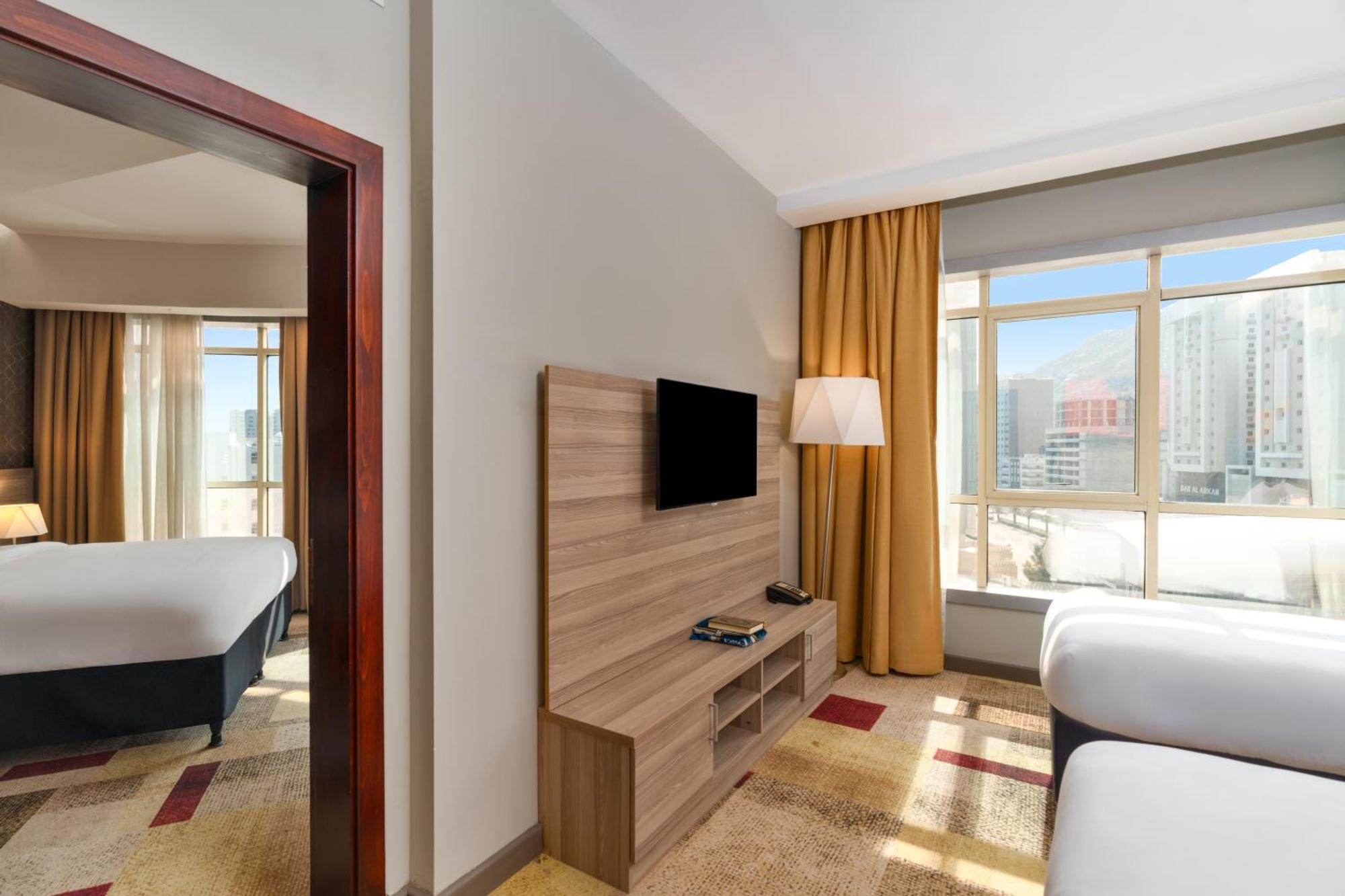Mercure Makkah Aziziah Мека Екстериор снимка